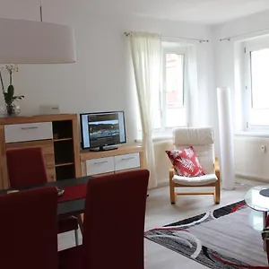 https://weber-apartments.dresdenhotels.net